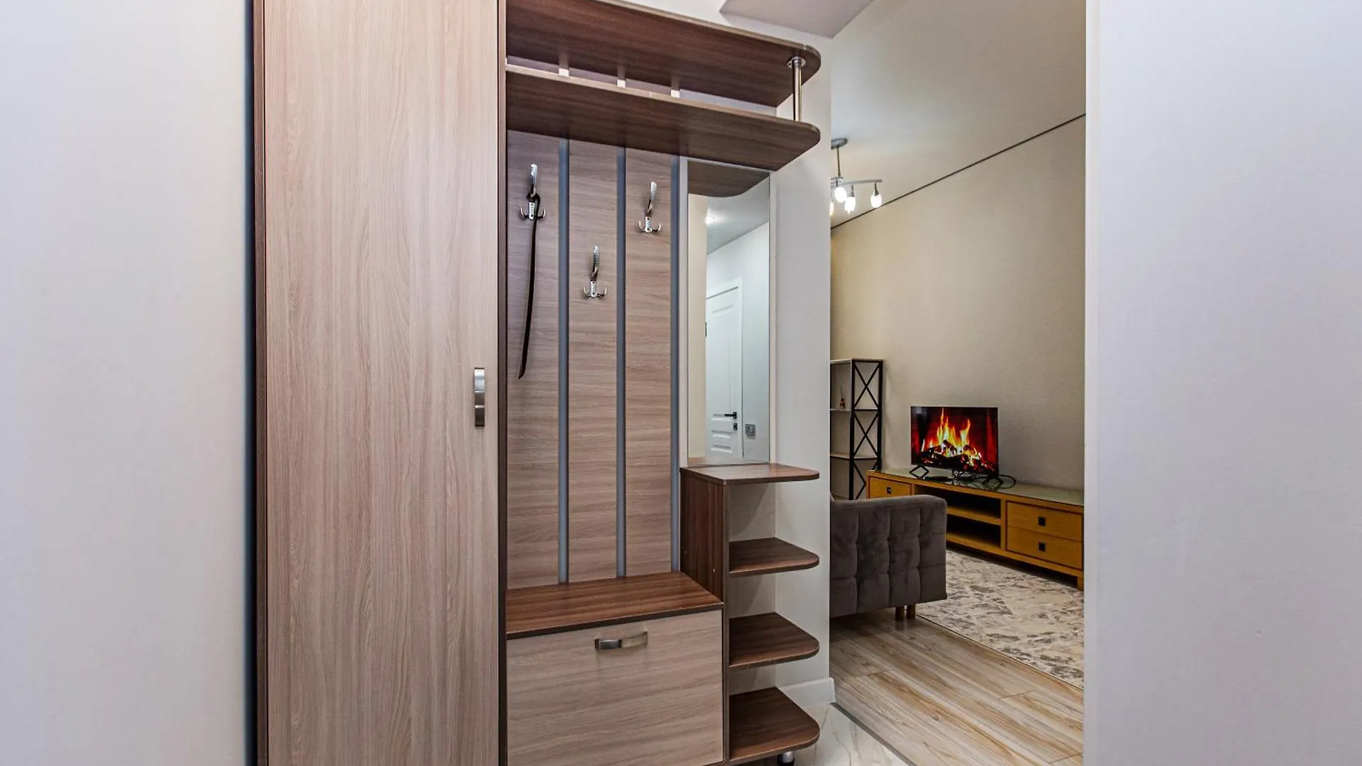 Apartment Евро Двушка В Центре Города Kv9 Almaty